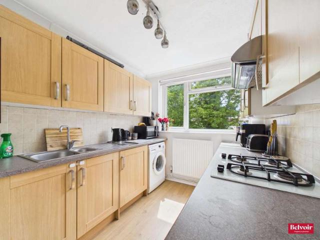 Flat for sale in Moulsham, Chelmsford
