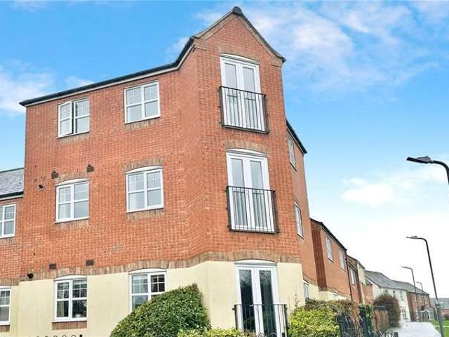 Flat for sale in Stratford-upon-Avon, Alderminster