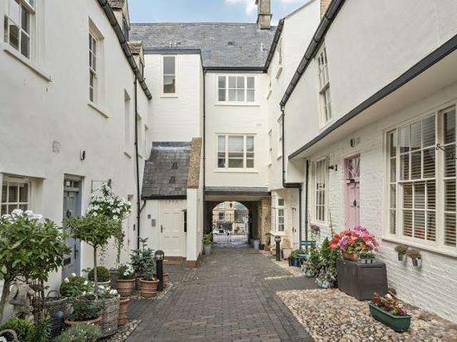 Flat for sale in Chipping Norton, Black Bourton