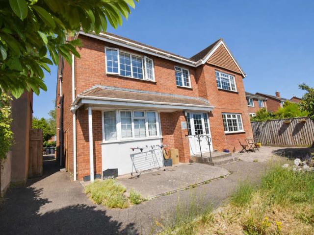 Flat for sale in Watergate, Devon