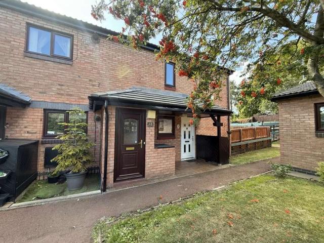Flat for sale in Northfield Green, Tyne And Wear