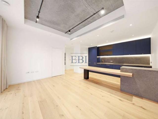 Flat for sale in Goodluck Hope, Blackwall