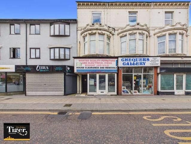 Flat for sale in Revoe, Blackpool