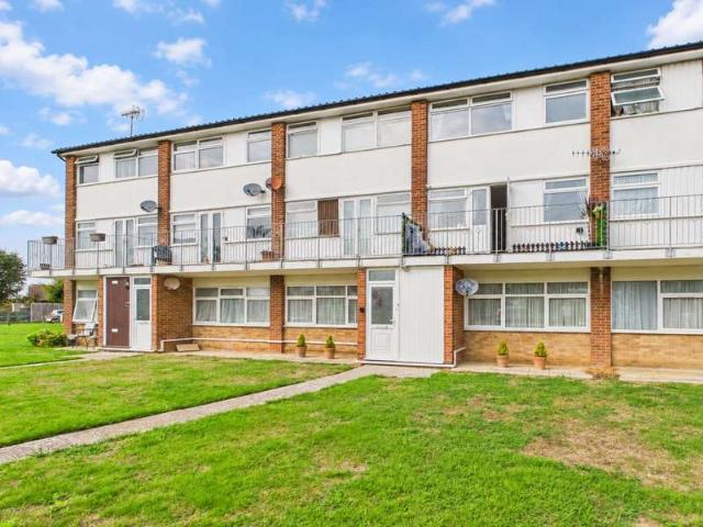 Flat for sale in Clapham, West Sussex