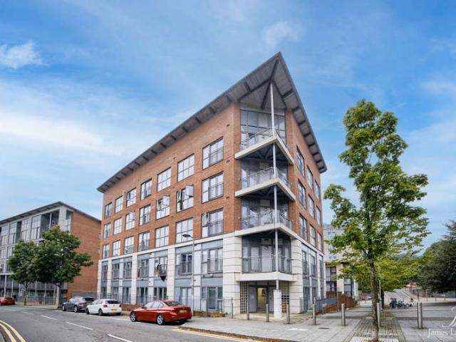 Flat for sale in Calthorpe Fields, West Midlands
