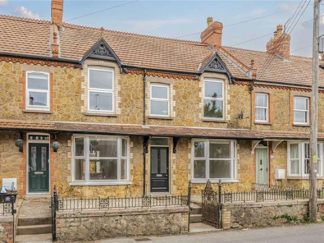 Flat for sale in Ilminster, Somerset