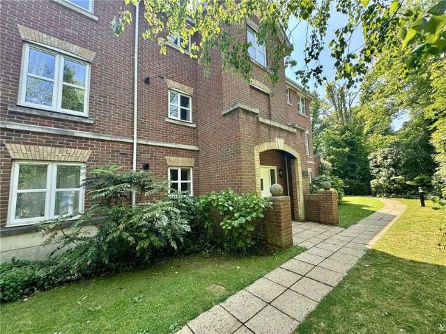 Flat for sale in Walhampton, Ashurst Bridge