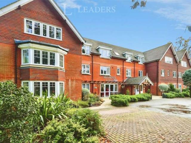 Flat for sale in Spring Vale, Hampshire