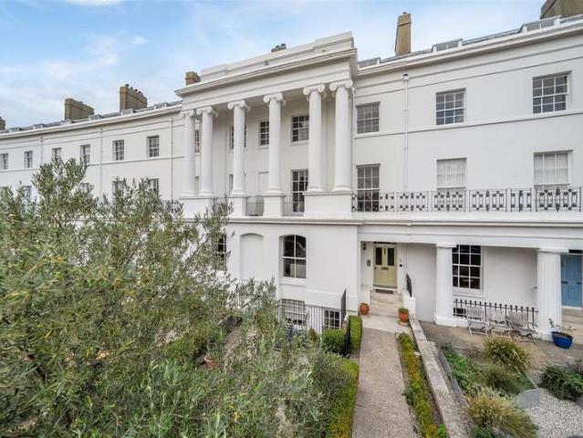 Flat for sale in Anglesey, Middlecroft