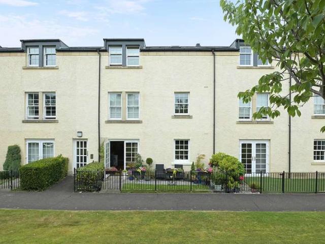 Flat for sale in Willowbrae, Scotland
