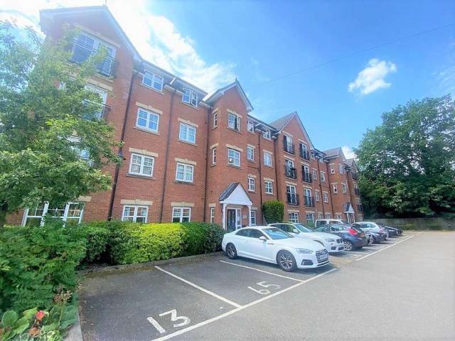 Flat for sale in Georgia, Greater Manchester