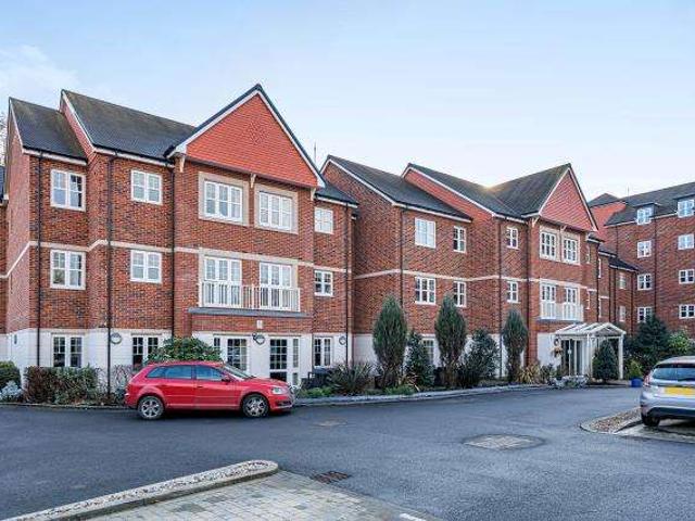 Flat for sale in North Town, Maidenhead