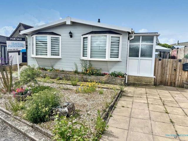 Flat for sale in Alderminster, Warwickshire