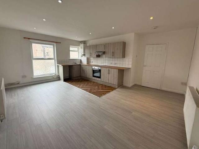 Flat for rent in Wales