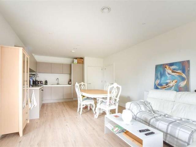 Flat for sale in Northgate, Glynde