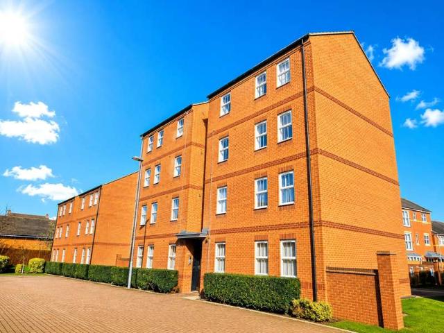 Flat for sale in Butlers Hill, Hucknall