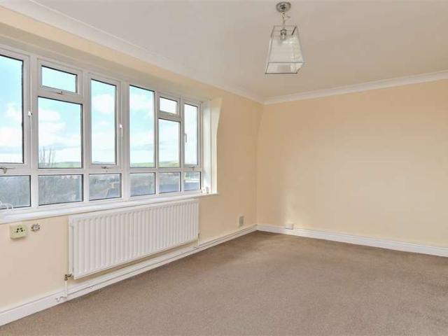 Flat for sale in Hollingbury, Brighton & Hove
