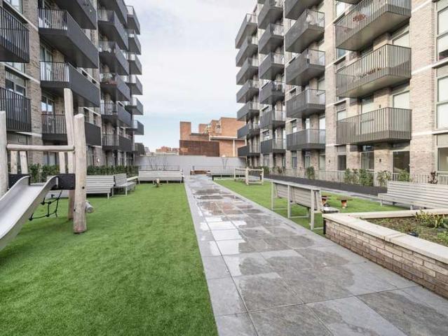 Flat for sale in Harringay, Harringay