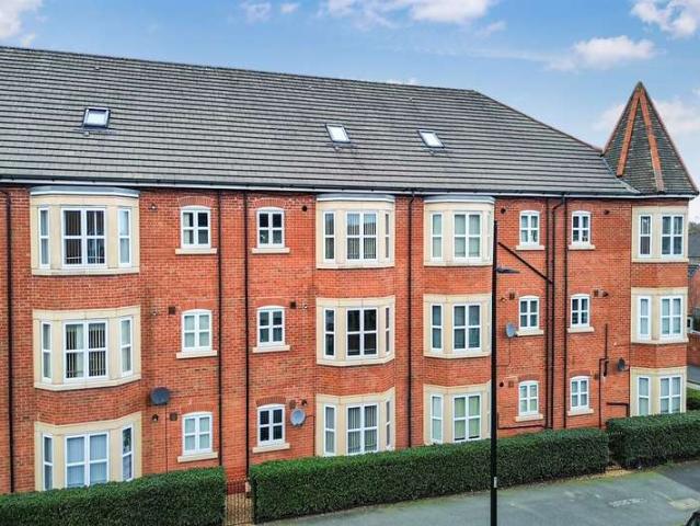 Flat for sale in Chapelford, Warrington