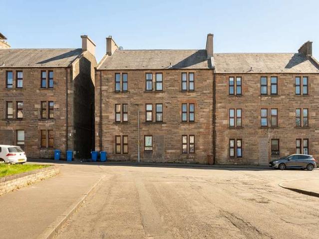 Flat for sale in Alloa