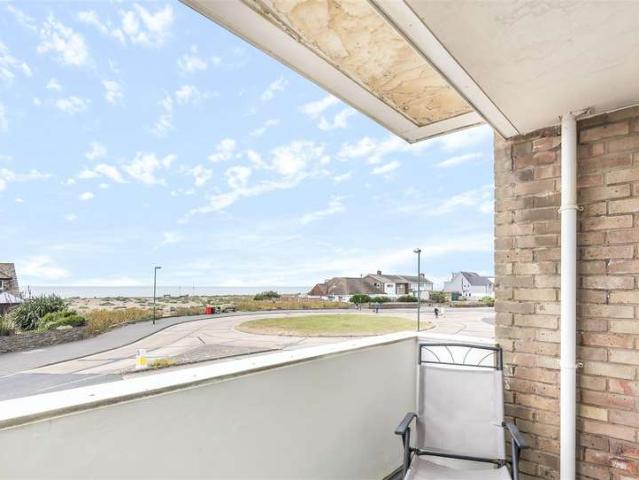 Flat for sale in Fishersgate, West Sussex