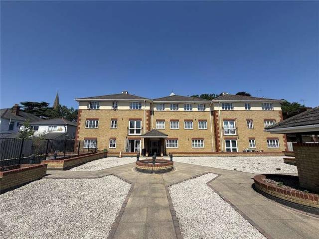 Flat for sale in Camberley, Surrey Heath