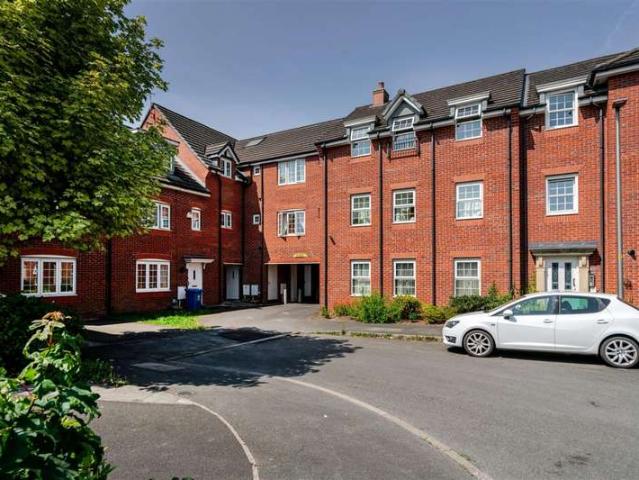 Flat for sale in Westleigh, Wigan