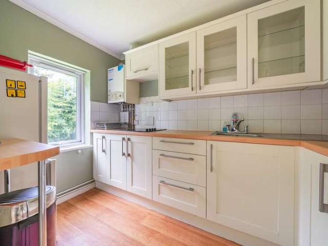 Flat for sale in Ewens Farm, Golden Valley