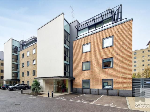 Apartment for rent in Boardwalk Place, Blackwall