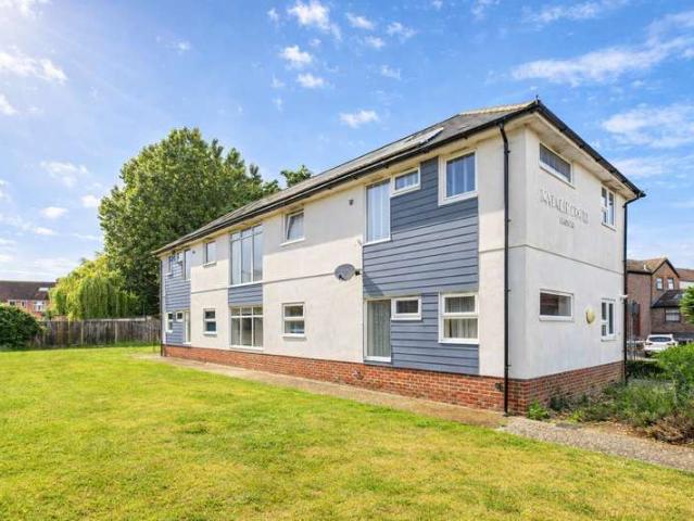 Flat for sale in Cosham, City Of Portsmouth
