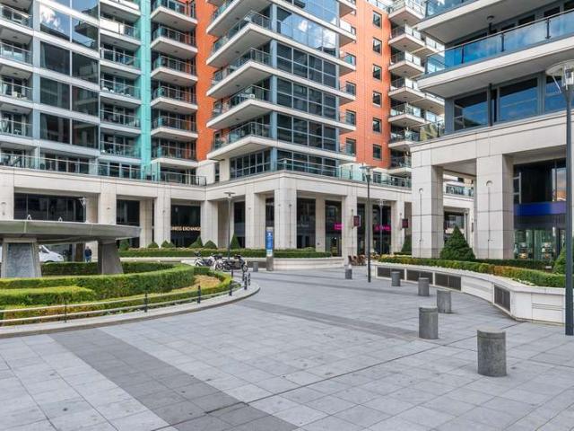 Flat for sale in Imperial Wharf, Greater London