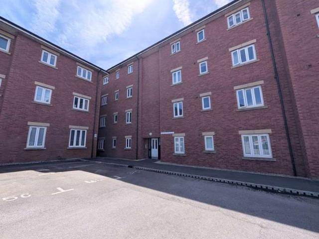 Flat for sale in Burnham-on-Sea and Highbridge, Highbridge