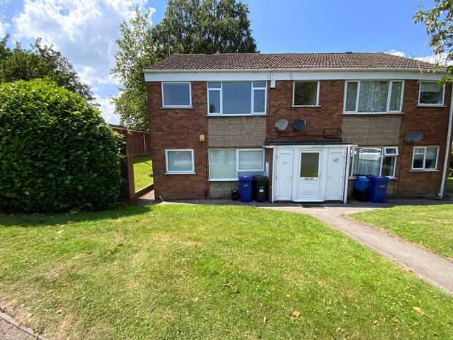 Flat for sale in Cradley, West Midlands