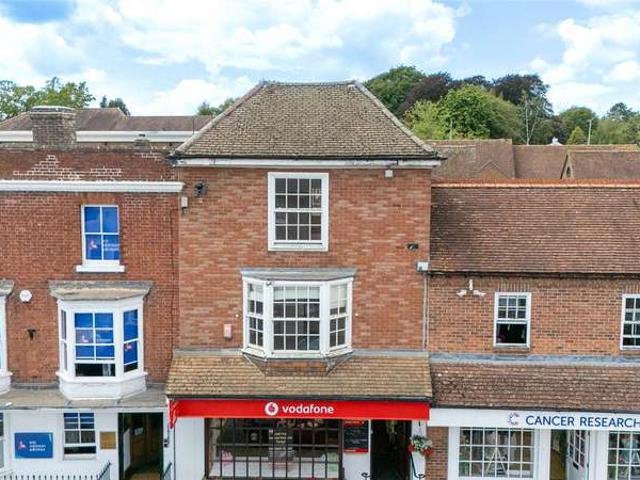 Flat for sale in Marlborough, Easton Royal