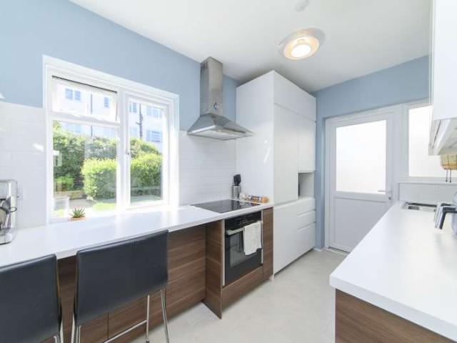 Flat for sale in London Borough of Barnet, Greater London