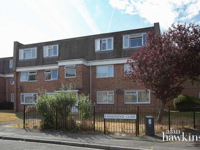 Flat for sale in Nythe, Swindon