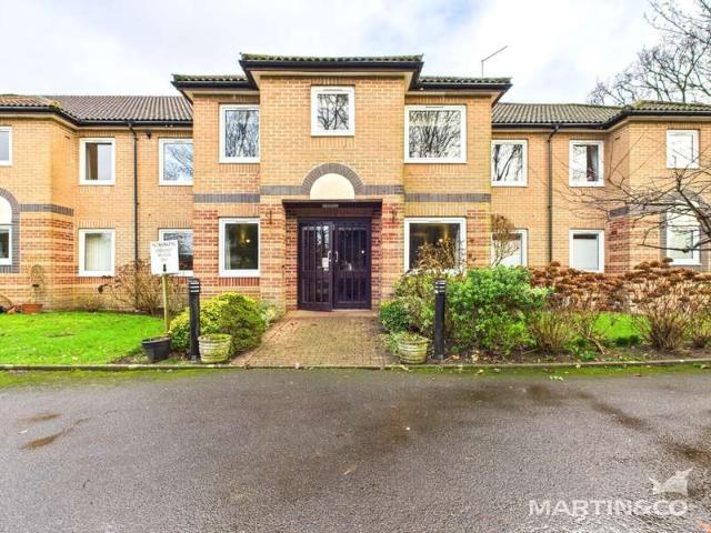 Flat for sale in Clapham, West Sussex