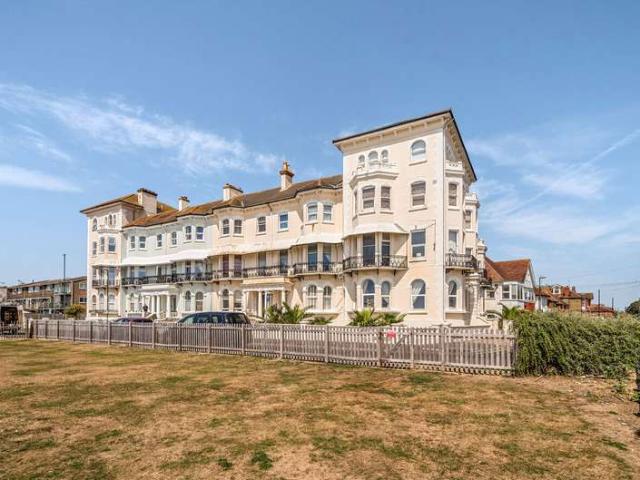 Flat for sale in Clapham, West Sussex