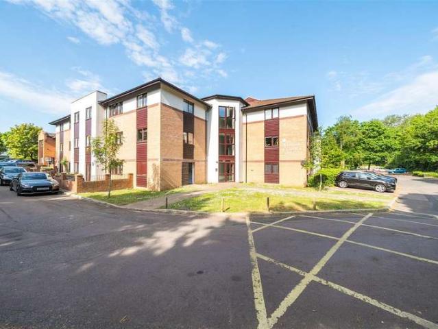 Flat for sale in North Fareham, Fareham