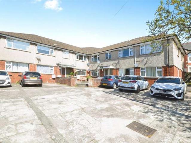 Flat for sale in Penylan, Falcon Lodge