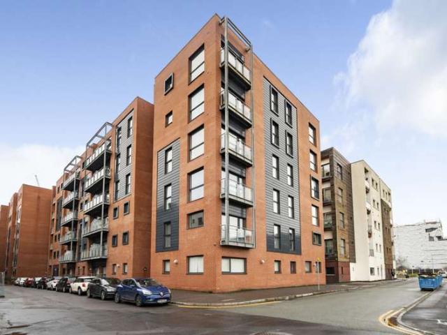Flat for sale in Georgia, Greater Manchester