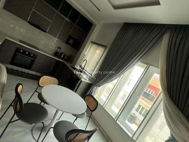 Flat for sale in Eti Osa, Lagos