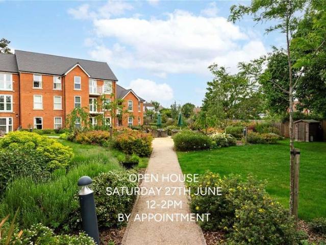 Flat for sale in Brentingby, Leicestershire