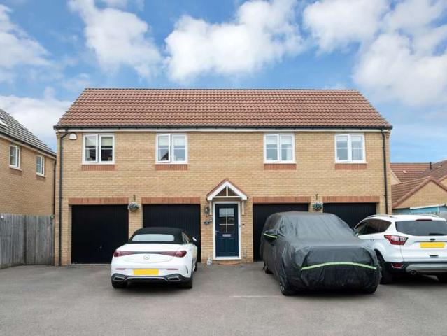 Flat for sale in Barleythorpe, Rutland
