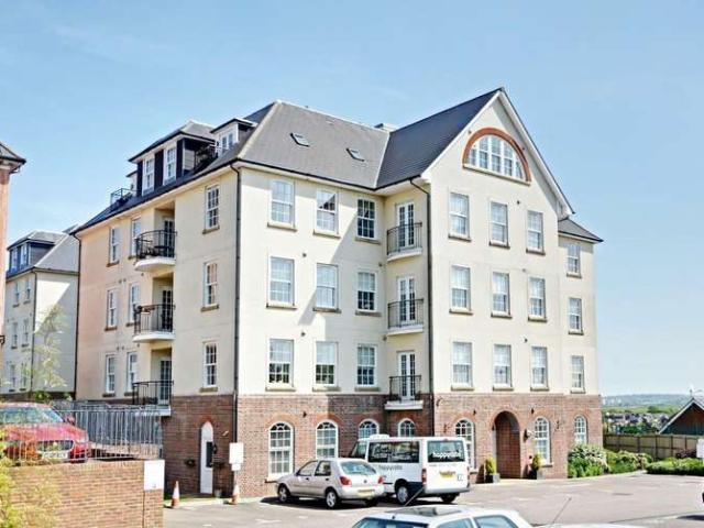 Flat for sale in Pebsham, Heathlands