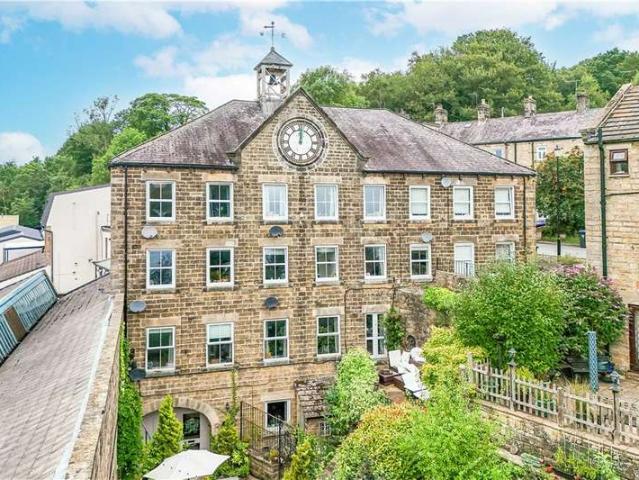 Flat for sale in New York, Dacre Banks