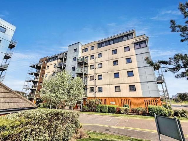 Flat for sale in St Anthony's Hill, Eastbourne