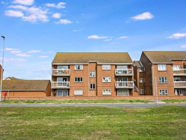 Flat for sale in St Anthony's Hill, Eastbourne