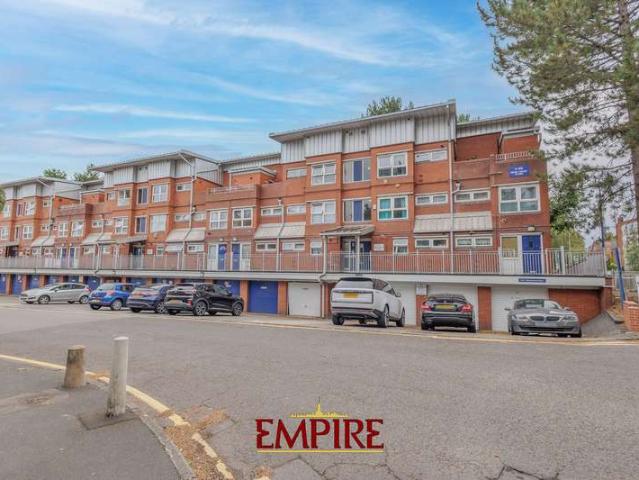 Flat for sale in Calthorpe Fields, West Midlands