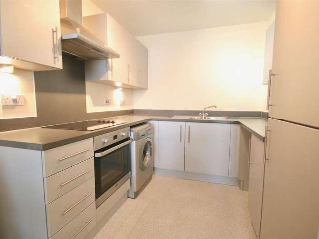 Flat for rent in Fratton, City Of Portsmouth